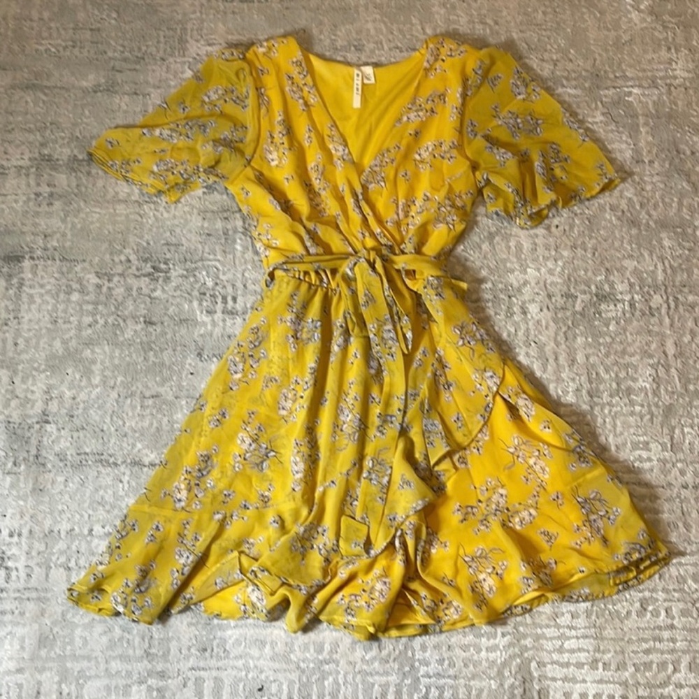 Yellow summer dress Miami like new S size